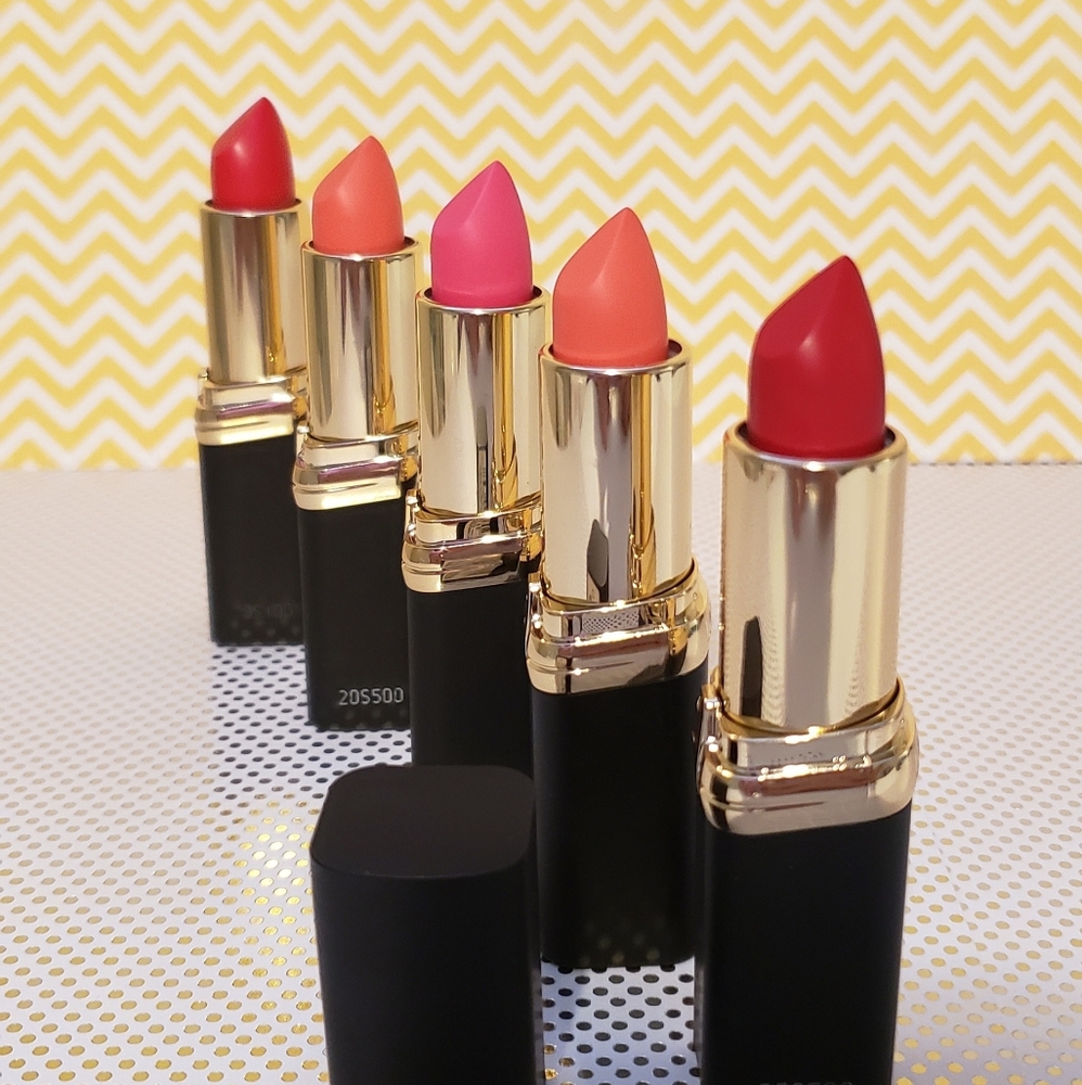 L'ORÉAL  Lipstick
